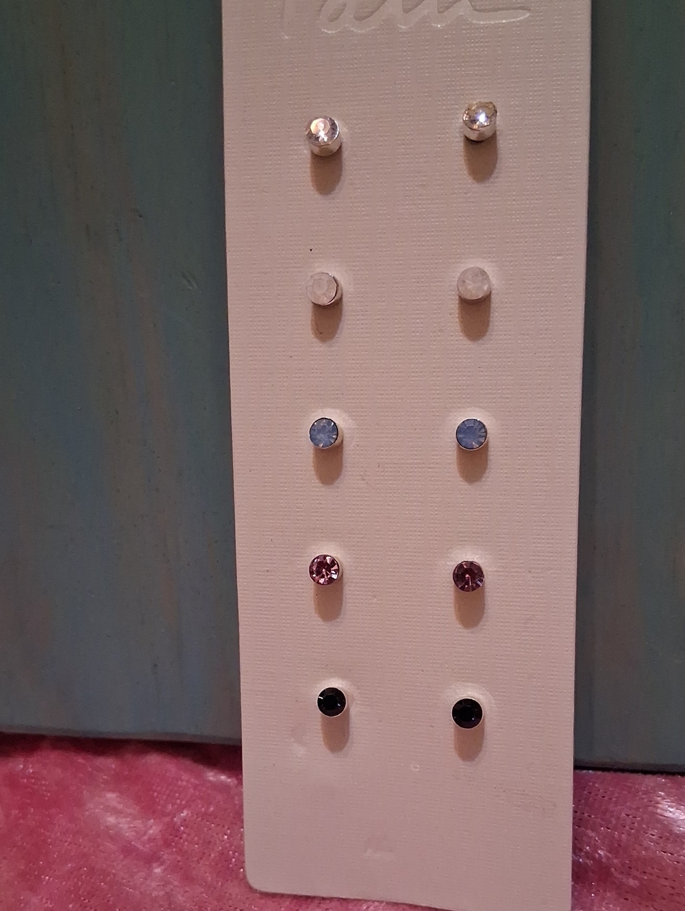 5 Sets Of Post Earrings